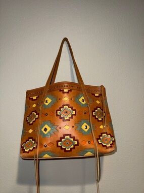 American West Tribal Weave Natural Tan Zip Top Tote Purse. Handcrafted Leather